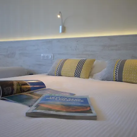 Poste Et Champanne 3* Brioude