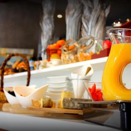 Poste Et Champanne Hotel 3*