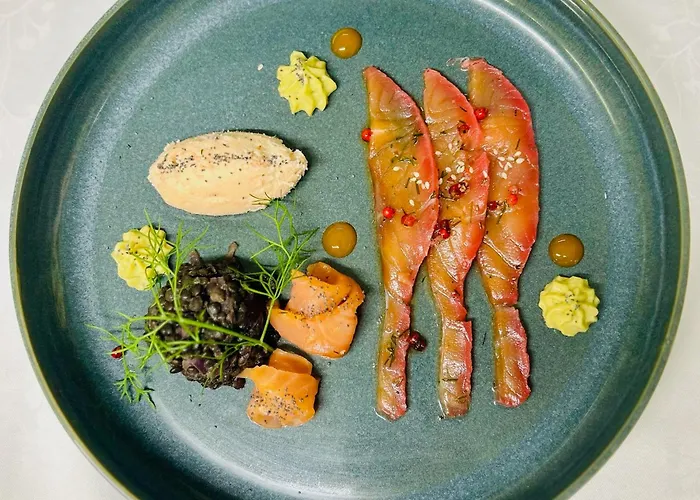 Poste Et Champanne 3* Brioude